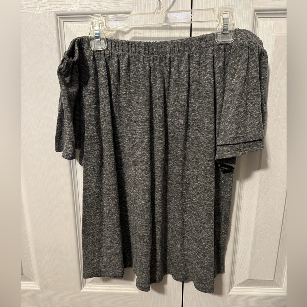 Gap Off the Shoulder Top